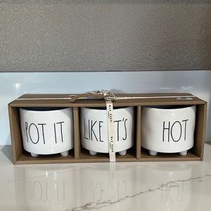 Rae Dunn POT IT LIKE IT'S HOT Herb Garden Footed Plant Pots